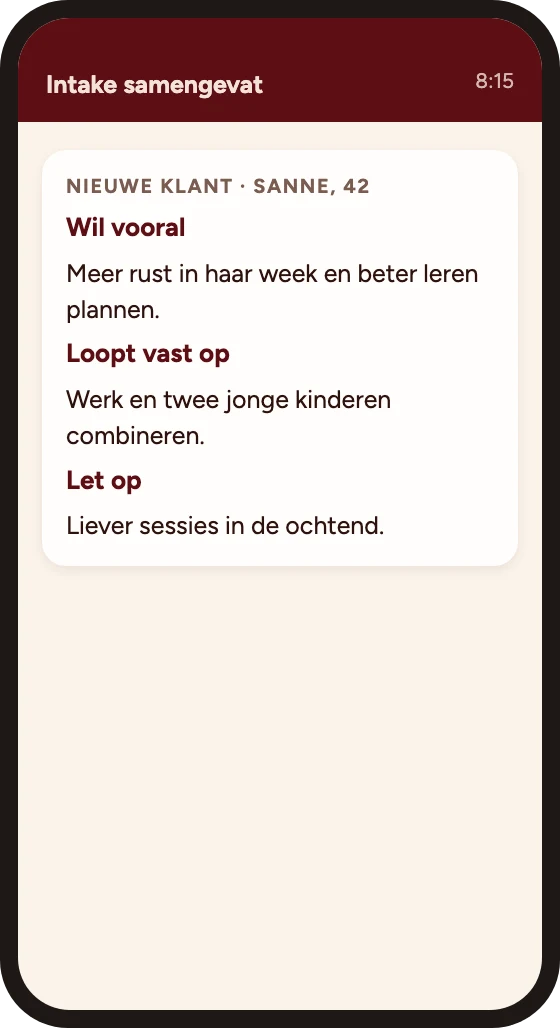 Telefoon met een samengevatte intake van een nieuwe klant